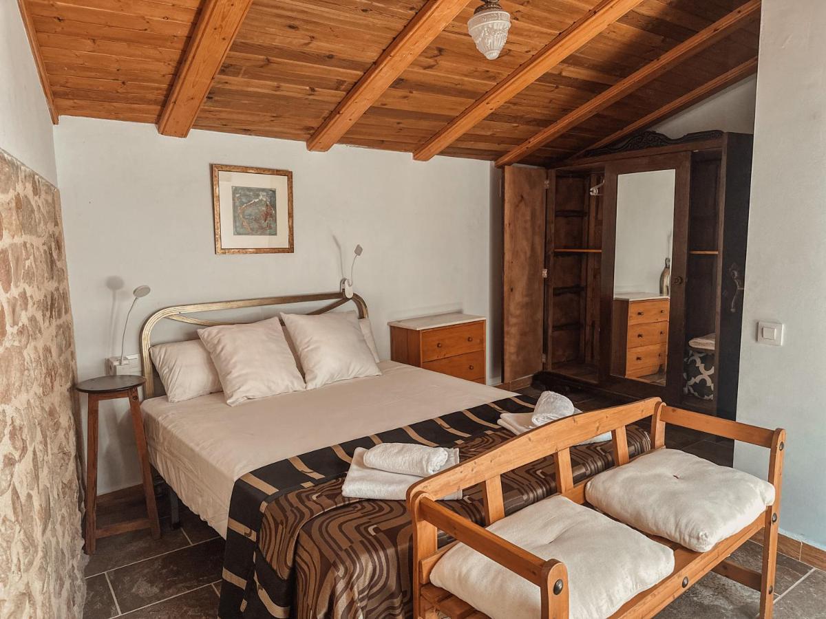 Appartamento La Casa De La Acacia Olba Esterno foto